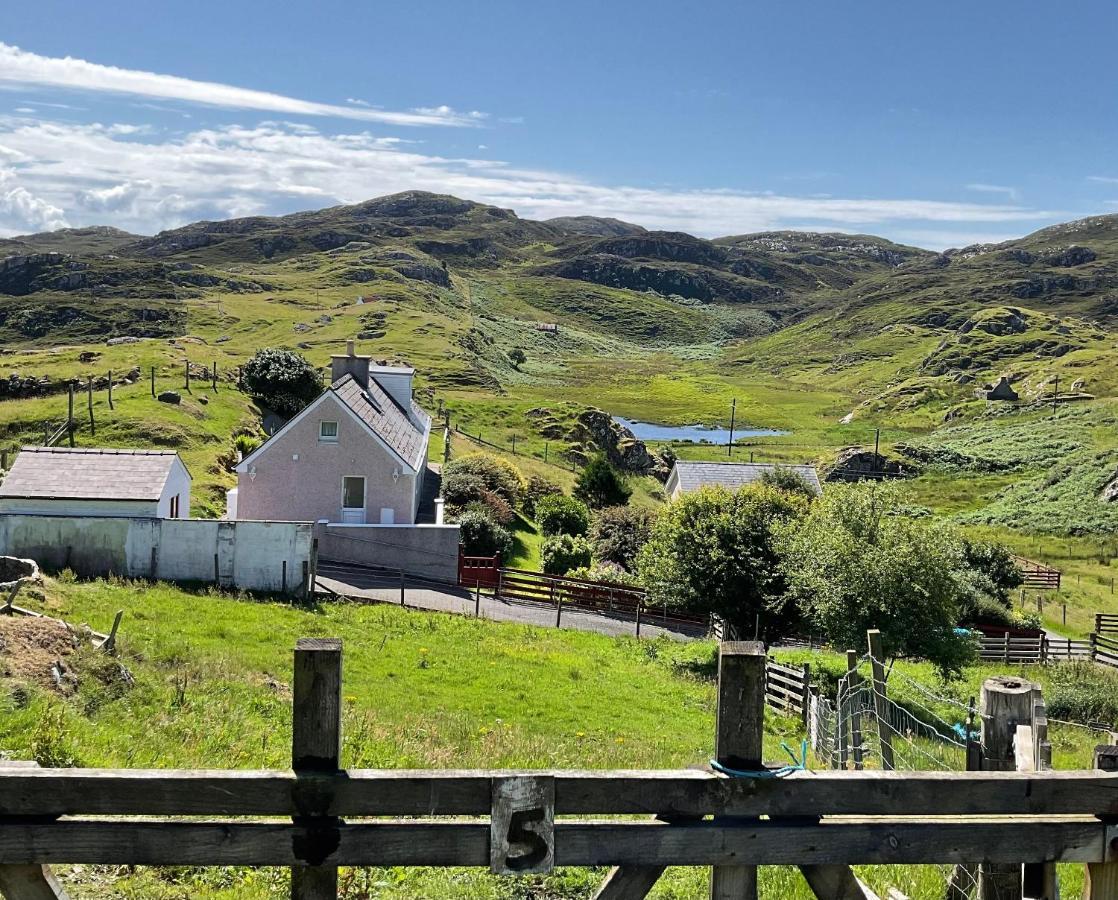 6 Calbost Villa Exteriör bild