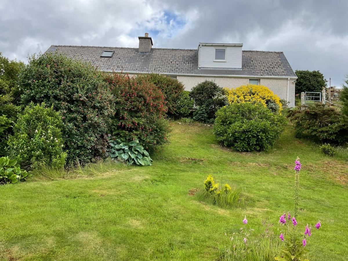 6 Calbost Villa Exteriör bild